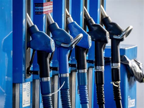 Gasoline prices up from a year ago as drivers head into holiday weekend