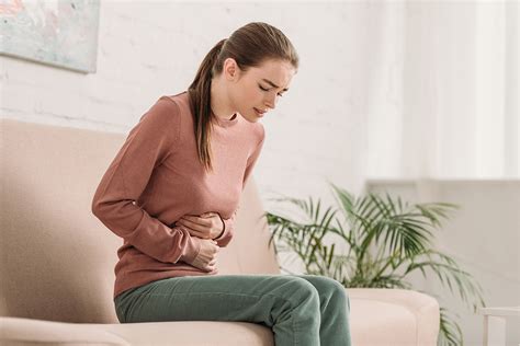 Gastrit ağrısı nereye vurur