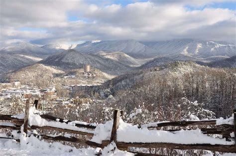 To get your wintertime trip started, check out these top 3 reasons to visit Gatlinburg in February! 1. Beautiful February Weather in Gatlinburg. Here are the average temperatures you'll see during the month of February: Avg. High: 53°F. Avg. Low: 28°F.. 