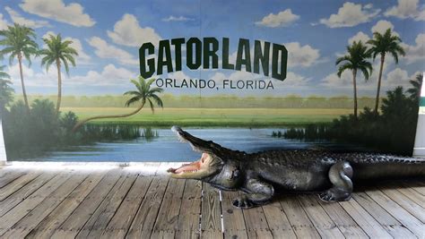 Gatorland florida. Gatorland is a 110-acre park with over 130 gators, zip line, shows, and more. Learn about the rare white gators, feed the gators, and take a photo at the … 