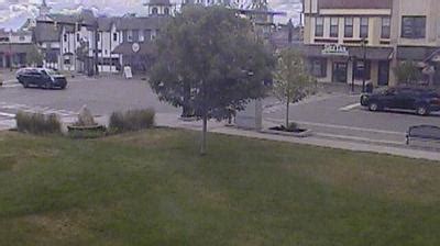 Gaylord michigan webcam. 2. 3. Take a look at this Live Webcam Mackinac Island, Michigan. This HD live cam is streaming from the Chippewa Hotel. Also, Chippewa Hotel. 