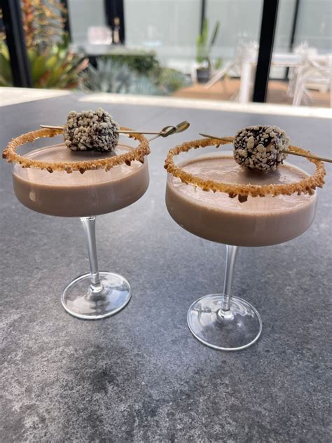 Gaytime Martini &ndash; Jules Sebastian