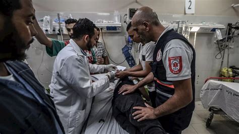 Gaza's hospitals near breaking point as Israeli invasion looms