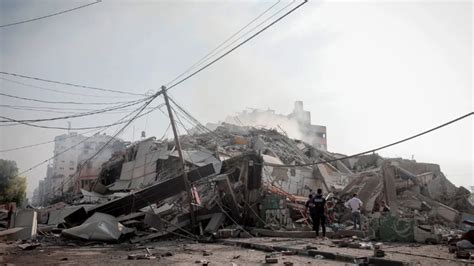 Gazze’de internet ve iletişim yeniden kesildi
