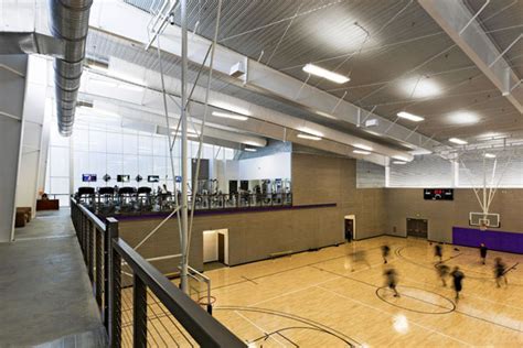 Gcu rec. The two new fitness centers join the 55,000-square-foot Student Recreation Center that opened in the fall of 2010. The trio of facilities will help regulate traffic with the influx of students, faculty and staff on campus at the end of the month. All three facilities are available to all GCU students and employees. 