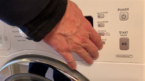 1 Step Wash + Dry. Our washer also offers a combination wash and dry feature that cleans and dries loads under two pounds in one cycle without applying heat. It pulls air from the vent into the front of the basket and a fan in circulates it to dry the load.. 