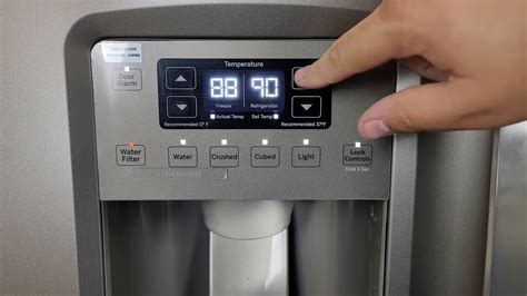 Ge refrigerator diagnostic mode.  So for this 2021 GE French Door Refrigera...