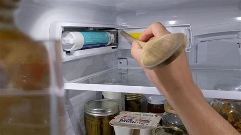 Ge refrigerator water filter won't reset. if you have well water I recommend replacing the filter every 3 to 4 months.I may earn a commission on purchasesamazon link to filterhttps://amzn.to/3Gp63Ye 