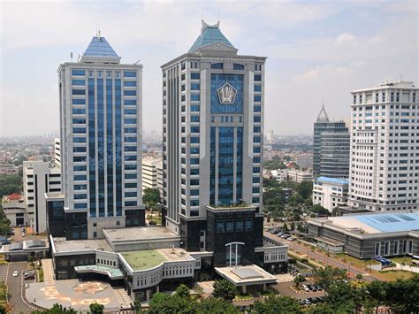 94 hotel murah di reddoorz asia afrika mulai rp 99000