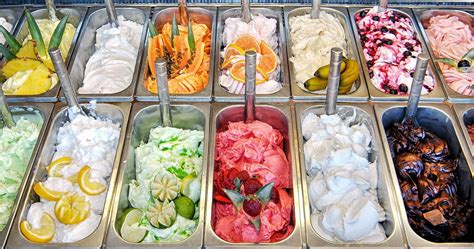 Gelato flavors. Warm the milk in a large saucepan with 1 teaspoon of the vanilla extract, 2 teaspoons of the sugar, and the milk powder. Stir well to ensure everything is incorporated. Lower the heat and simmer for 5 minutes. Remove from the heat and leave to infuse while preparing the remaining ingredients. 