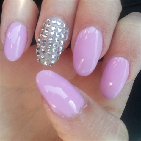 An'gelish nail salon is located in Lake Elmo & Woodbury MN area. Angelishnailsalon.com Call 651-714-9258 for more info. Angelish Nail Salon is established to provide beauty services such as nail care, manicure, pedicure, foot massage, nail art, nail enhancement and ect.. 