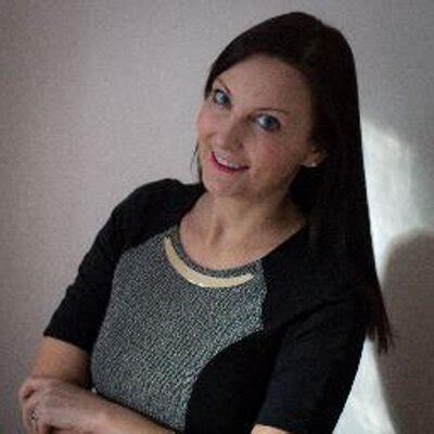 Gemma Umney - Marketing Comms and …