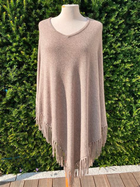 Gemusterter oversize Poncho mit Fransen - eBay Kleinanzeigen