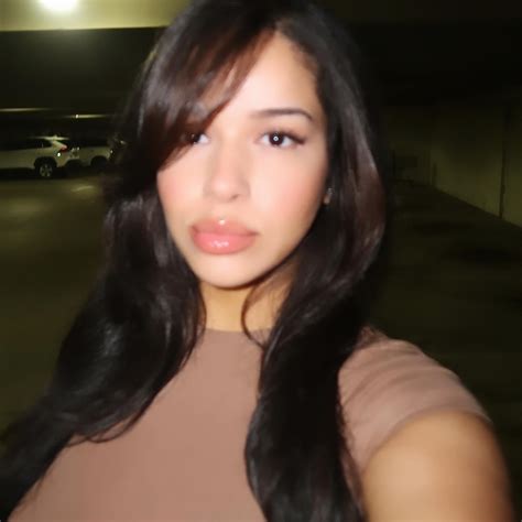 Genesiscruz Onlyfans Leak