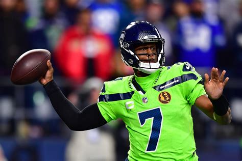 Geno Smith is inactive for Seahawks against 49ers; Drew Lock will make 1st start since 2021 season