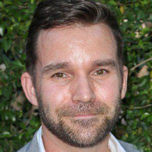 Geoff Gustafson - Age, Family, Bio Famous Birthdays