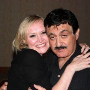 Marital Status: Married to Lisa Noory; Salary: $500,00 to $1 million; Net worth: $5 million dollars; George Noory Age and Birthday. George Noory is 71 years old as of 2021, he was born on 4 June 1950, in Detroit, Michigan, United States. He celebrates his birthday on 4th of June every year and his birth sign is Gemini. George Noory Height and .... 