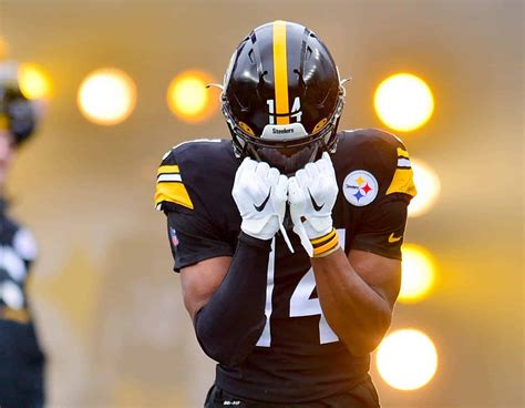 George puckens. TD. 5. AVG. 18.1. 2023 Regular Season. Overview Stats Game Log Splits Bio. George Pickens has played 2 seasons for the Steelers. He has 115 catches for 1,941 yards and has scored 10 touchdowns. 
