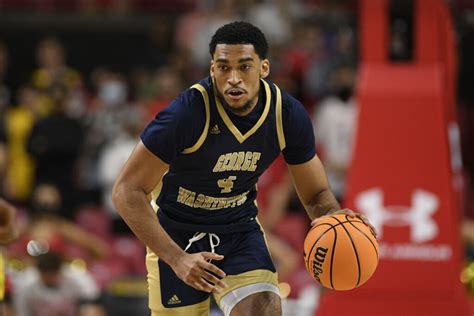 George washington basketball. 2022-23: Appeared in 12 games, starting four before suffering a season-ending foot injury on Dec. 23 vs. Pepperdine ...Averaged 3.9 ppg and 1.3 rpg while shooting 39% overall and 44% from beyond the arc ... 