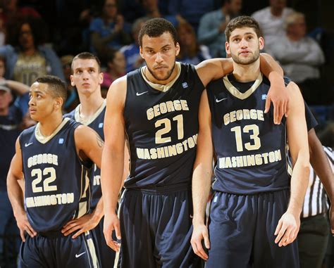 George washington university basketball. 2022-23: Appeared in 12 games, starting four before suffering a season-ending foot injury on Dec. 23 vs. Pepperdine ...Averaged 3.9 ppg and 1.3 rpg while shooting 39% overall and 44% from beyond the arc ... 