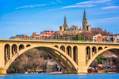 The Georgetown University Transfer Application is currently available for Spring 2021, Fall 2021 and Spring 2022 consideration. All deadlines for Spring 2021 admission are November 1, 2020 and all deadlines for both Fall 2021 and Spring 2022 admission are March 1, 2021. 