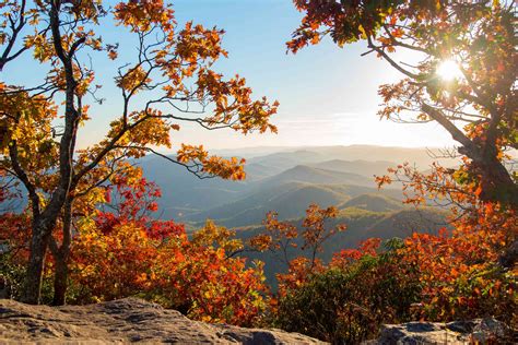 Georgia blood mountain. You’ll find Blood Mountain near the small towns of Blairsville and Helen, GA. This area is accessible for hiking all year long; however, fall is one of the best times to … 