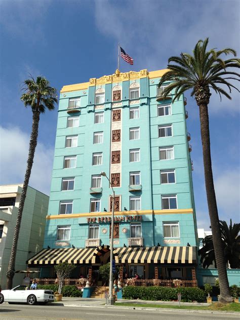 Georgian hotel santa monica. The Georgian Los Angeles has a beachfront location a mere 600 metres from the large double-jointed Santa Monica Pier and Tongva Public Park. Families travelling to Los Angeles will enjoy being within close distance of the family Pacific Park. The Georgian Hotel is set within a 10-minute walk of Downtown Santa Monica city rail. 