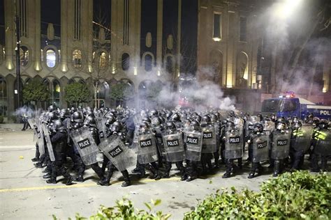 Georgian police disperse crowd protesting foreign agent law