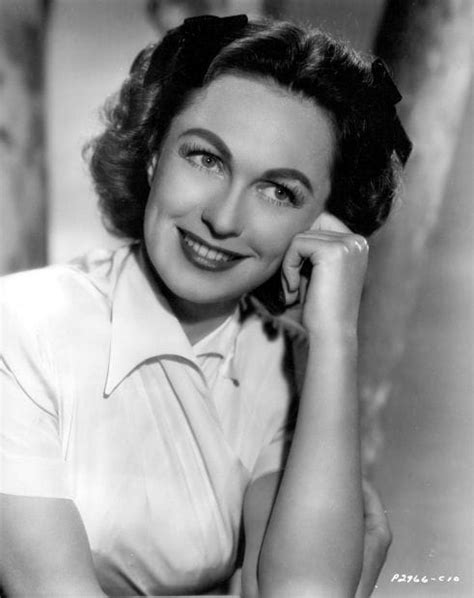 Geraldine Fitzgerald - Listal