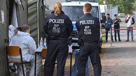 German police raid locations across the country in connection with smuggling of Syrian migrants