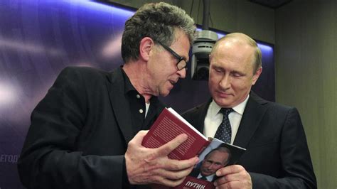German publisher to stop selling Putin books by reporter who allegedly accepted money from Russians
