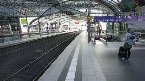 German rail union says it’s ready to take long-running pay dispute to arbitration