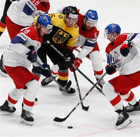 Germany shuts out France 5-0 to clinch spot in quarterfinals at ice hockey world championships