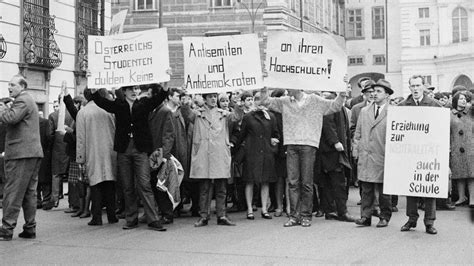 Gesellschaftliche krise und die perspektive der arbeiterbewegung in frankreich. - Militarismus in deutschland 1871 bis 1945.