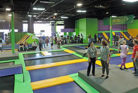 Get air cleveland. Get Air Cleveland. ( 942 Reviews ) 7204 Pearl Rd. Middleburg Heights, Ohio 44130. (440) 591-6520. 