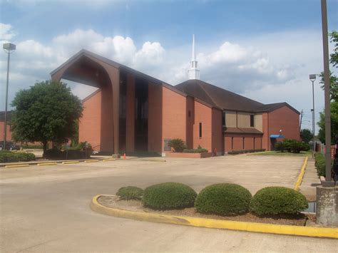 Gethsemane baptist church houston tx. There is no one Southern Baptist Church or a universal Southern Baptist Church Covenant. This autonomy is a fundamental aspect of the Southern Baptist tradition and allows importan... 