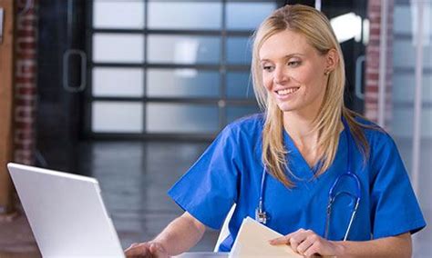 Getting Your First Job Out of Nursing School - EduMed