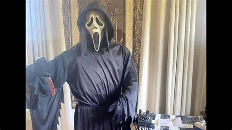 Jul 16, 2021 · The prop stands right at 5’4 and weighs just over 8 pounds. At $129.99 Ghostface is very reasonably priced. In fact, it is one of the least expensive props you will find at Spirit Halloween this year. In 2011 Spirit Halloween released a similar Ghostface prop but this one is a scaled down version and intended to do something else. . Ghostface animatronic 2011