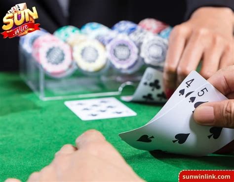 Giải mã Gian lận Cờ bạc Casino: Bí mật Đằng Sau Ác Mộng Của Các Nhà Cái