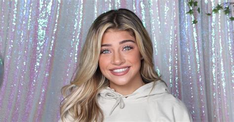 That song — which Gia performed on Season 3 of The Real Housewives of New Jersey amid her mom Teresa Giudice's drama with Joe Gorga — has recently gone viral. When Gia learned that people.... 