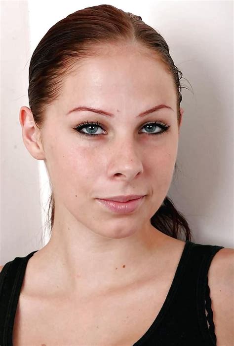 Gianna Michaels Fan Nude