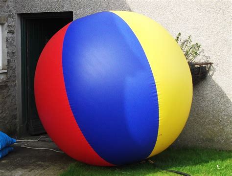 2024 Giant Beach Ball Wal Wal-marketplaceplus.shop