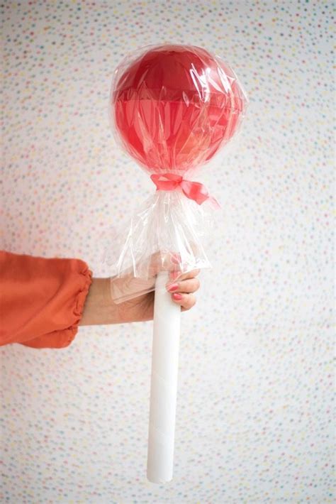 For these cute Lollipops, I first stuck wooden dowels into 12 inch