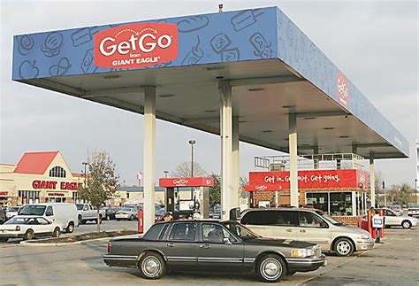 Giant eagle getgo gas. GetGo in Delmont, PA. Carries Regular, Midgrade, Premium, Diesel. Has Membership Pricing, Propane, C-Store, Car Wash, Pay At Pump, Restaurant, Restrooms, Air Pump ... 