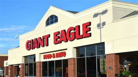 Giant Eagle grocery stores have been providing shoppers with fresh, high quality foods at everyday low prices since 1931. We offer a wide range of products and services, from in-store pharmacies to our rewards program to grocery pickup and delivery. Whether your grocery list includes fresh produce, household essentials, deli, bakery or beyond .... 
