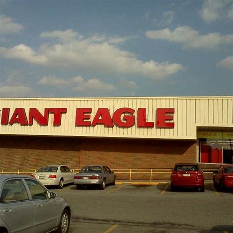 Giant eagle high st. Giant Eagle grocery stores have been providing shoppers with fresh, high quality foods at everyday low prices since 1931. We offer a wide range of products and services, from in-store pharmacies to our rewards program to grocery pickup and delivery. 