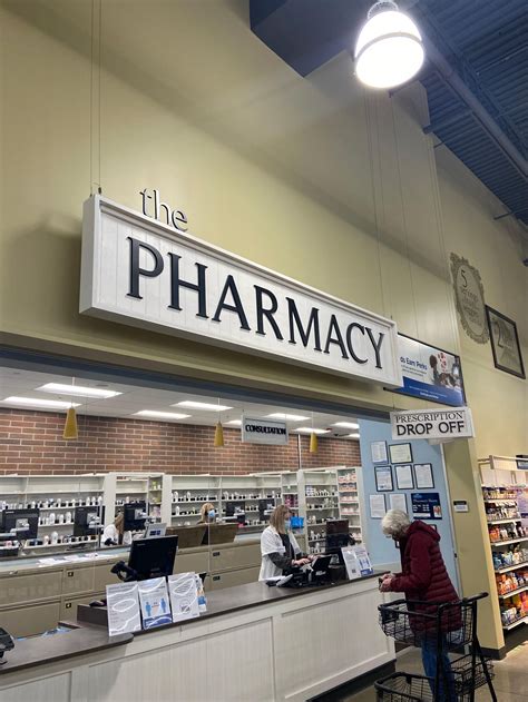 1 review of GIANT EAGLE PHARMACY "I appreciate the fact that the GE pharmacists keep track of my meds and alert me to contraindications before filling new prescriptions. The continuity in the pharmacy management assures me that my needs are met. (Thanks for your many years of service, Mike!)". 
