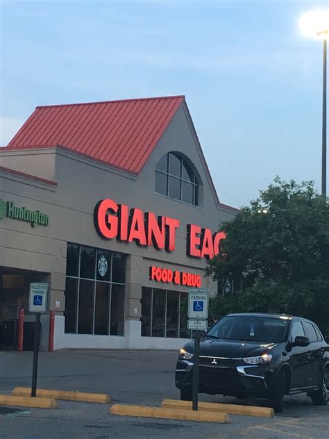 Looking for a convenient and affordable grocery store and pharmacy in Groveport, OH? Check out Giant Eagle at 3841 S Hamilton Rd and enjoy quality products, friendly service, and great value.. 