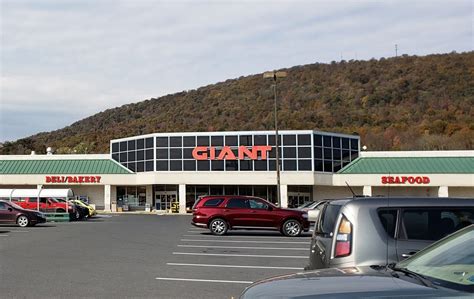 GIANT Food Store. 2300 Linglestown Rd. GIANT Food Store. 6560 Carlisle Pike. GIANT Food Store. (717) 796-6555. View Page. Shop at your local GIANT at 12 Newport Plaza in Newport, PA for the best grocery selection, quality, & savings. Visit our pharmacy & gas station for great deals and rewards.. 
