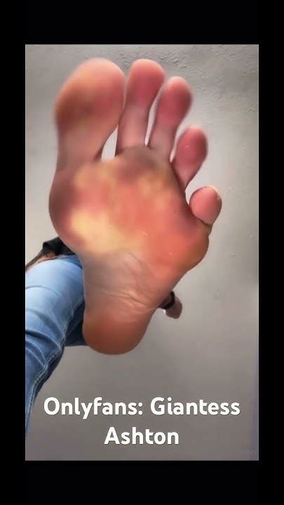 Giantess_Ashton Onlyfans Leak +18 😈